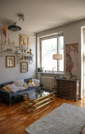 Giraffe Loft